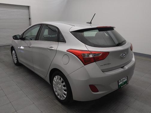 2017 Hyundai Elantra GT Base