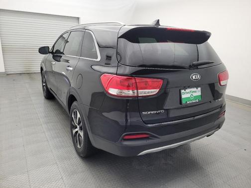 2017 Kia Sorento EX