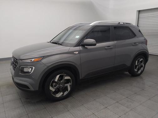 2022 Hyundai VENUE SEL