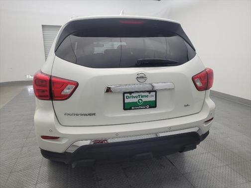 2020 Nissan Pathfinder SL 2WD