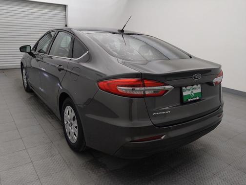 2019 Ford Fusion S