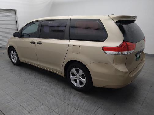 2014 Toyota Sienna L