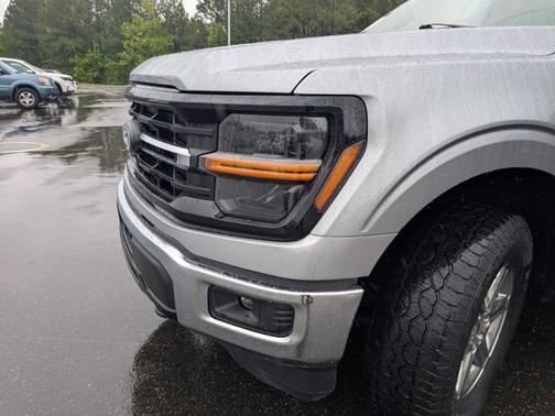 ICONIC SILVER METALLIC 2025 Ford F-150 XLT