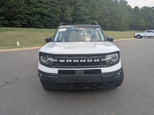 OXFORD WHITE 2024 Ford Bronco Sport OUTER BANKS