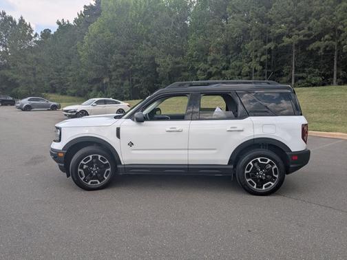 OXFORD WHITE 2024 Ford Bronco Sport OUTER BANKS