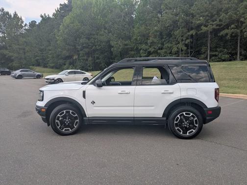 OXFORD WHITE 2024 Ford Bronco Sport OUTER BANKS