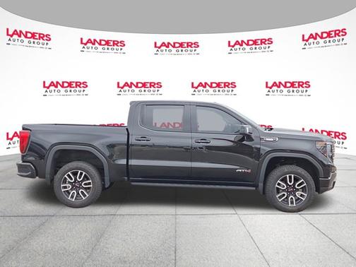 Onyx Black 2022 GMC Sierra 1500 AT4