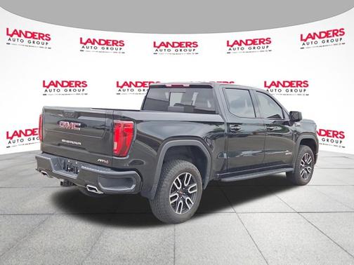 Onyx Black 2022 GMC Sierra 1500 AT4
