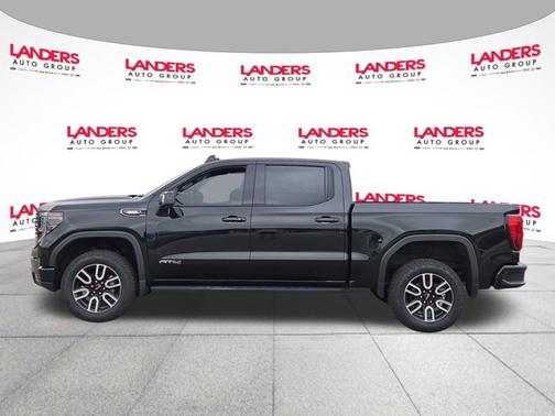 Onyx Black 2022 GMC Sierra 1500 AT4