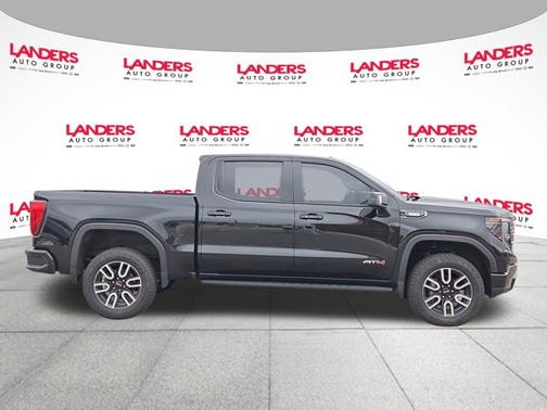 Onyx Black 2022 GMC Sierra 1500 AT4