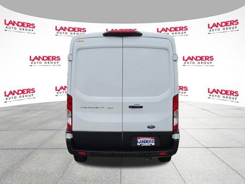 OXFORD WHITE 2023 Ford Transit-250 T250