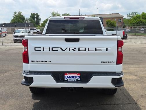 Summit White 2024 Chevrolet Silverado 1500 CUSTOM