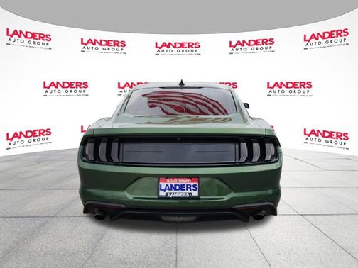 2022 Ford Mustang ECOBOOST