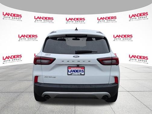 OXFORD WHITE 2023 Ford Escape ACTIVE
