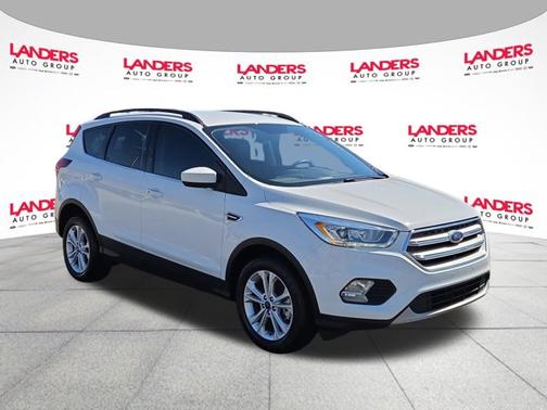 OXFORD WHITE 2019 Ford Escape SEL