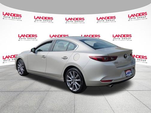 PLATINUM QUARTZ METALLIC 2024 Mazda Mazda3 PREFERRED