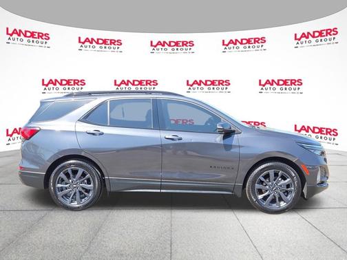 Iron Gray Metallic 2023 Chevrolet Equinox RS