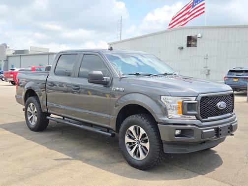 MAGNETIC 2020 Ford F-150 XL