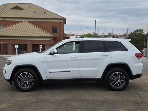 2022 Jeep Grand Cherokee LIMITED