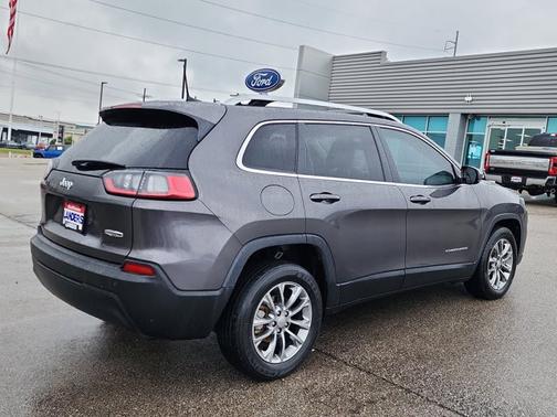 2021 Jeep Cherokee LATITUDE PLUS