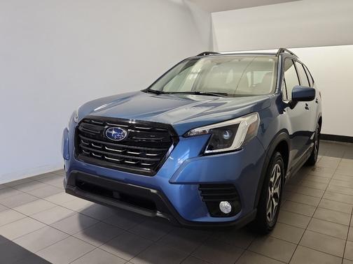 Horizon Blue Pearl 2023 Subaru Forester Premium