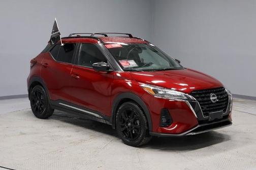 2023 Nissan Kicks SR