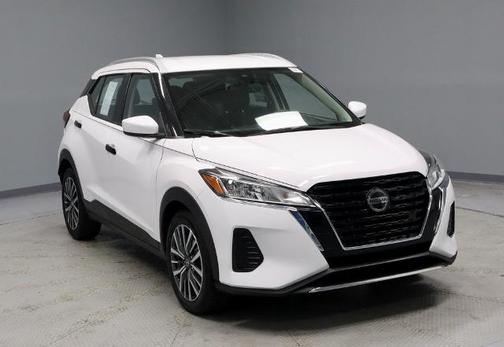 2021 Nissan Kicks SV
