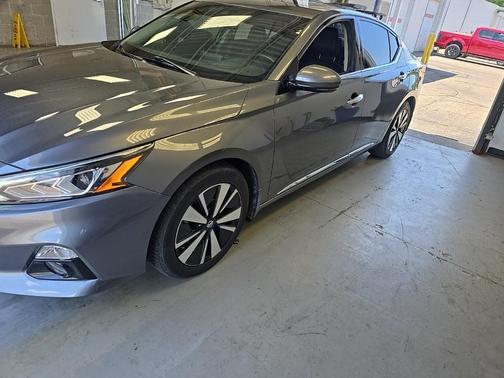 2021 Nissan Altima 2.5 SL