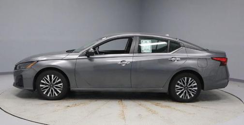 Gun Metallic 2024 Nissan Altima 2.5 SV