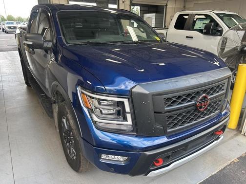 2023 Nissan Titan PRO-4X