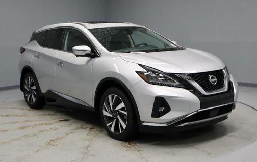 Brilliant Silver Metallic 2024 Nissan Murano SL