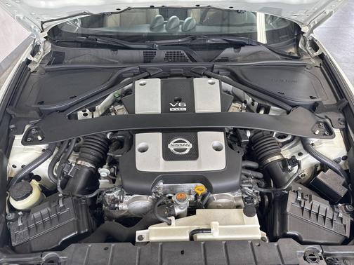 2010 Nissan 370Z Touring