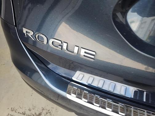 2014 Nissan Rogue S
