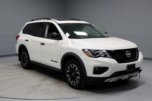 2019 Nissan Pathfinder SL