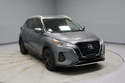 Gun Metallic 2022 Nissan Kicks SV