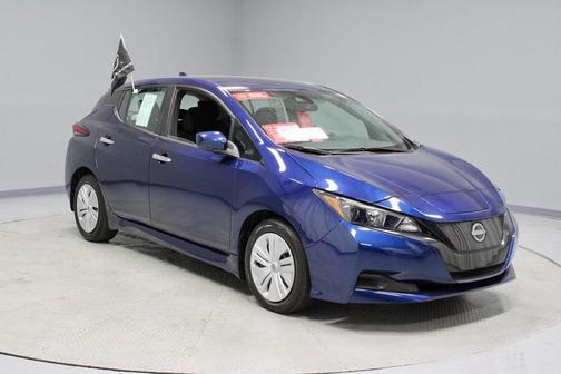 2023 Nissan Leaf S