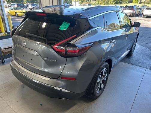 2024 Nissan Murano SV