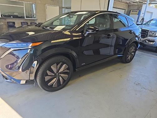 2023 Nissan ARIYA PREMIERE