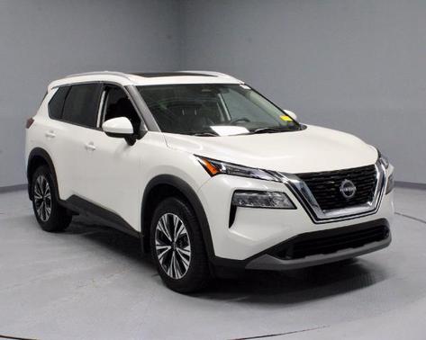 White 2023 Nissan Rogue SV