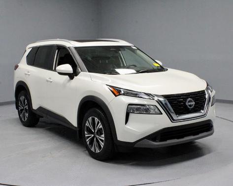 White 2023 Nissan Rogue SV