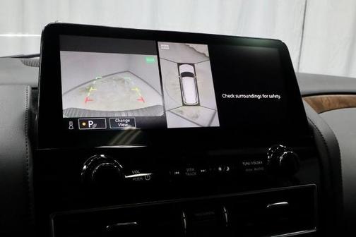 Black 2023 Nissan Armada SL