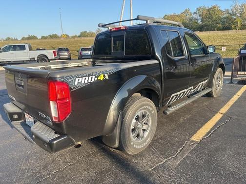 2017 Nissan Frontier PRO-4X