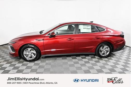 2025 Hyundai SONATA SE