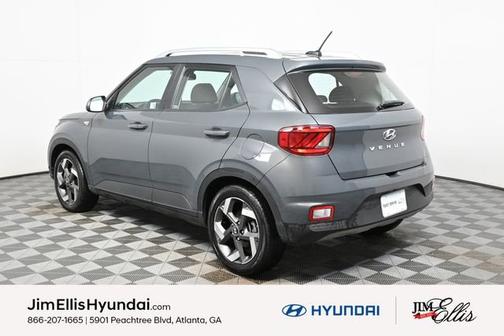 2024 Hyundai VENUE SEL