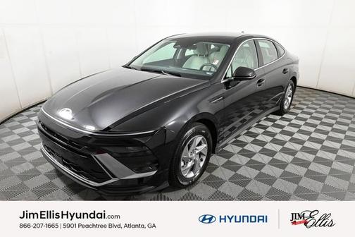 2025 Hyundai SONATA SE