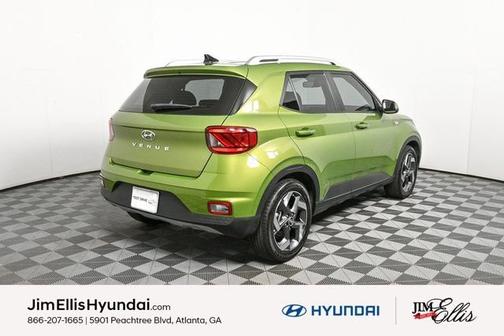 2022 Hyundai VENUE SEL
