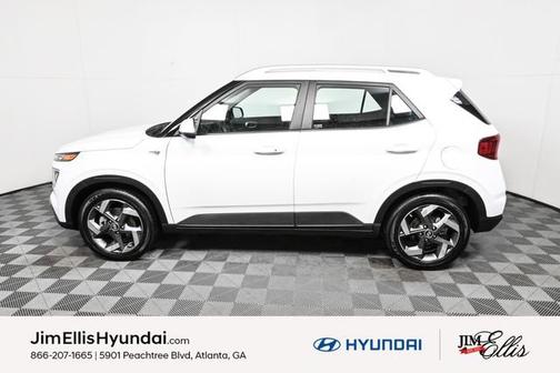 2025 Hyundai VENUE SEL