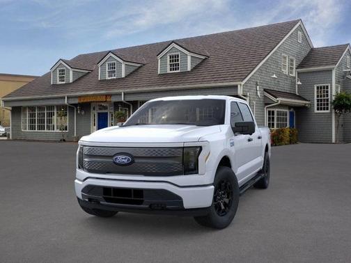 2025 Ford F-150 Lightning XLT