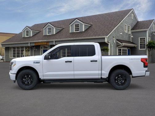 2025 Ford F-150 Lightning XLT