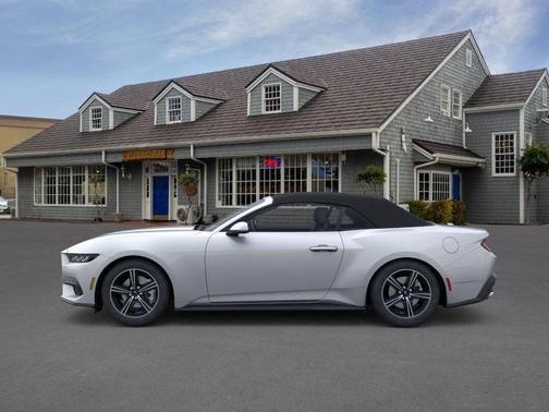 2025 Ford Mustang EcoBoost